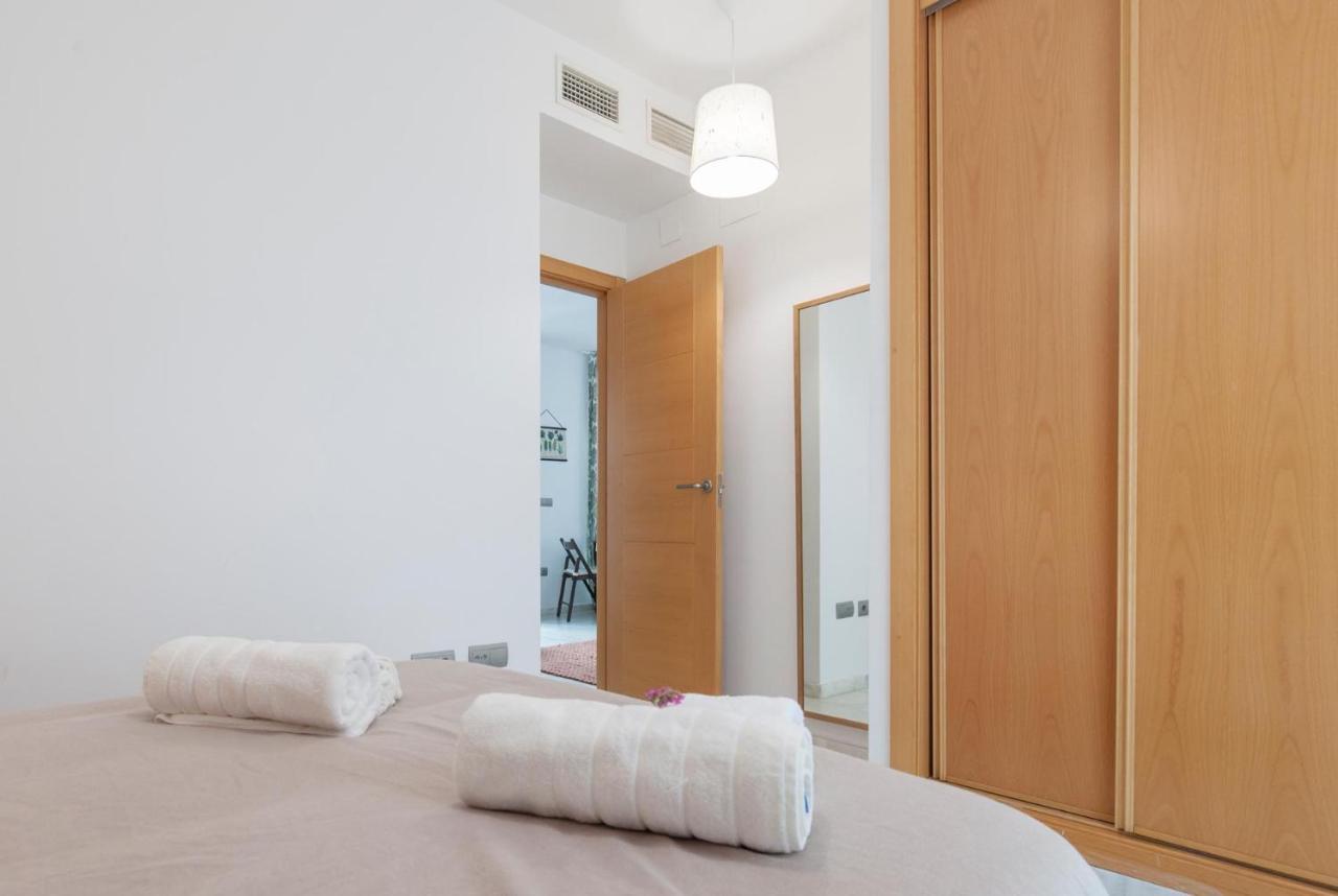 Serenity Retreat At Seville - 20M Walk Cathedral Bagian luar foto